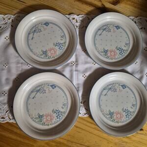Set Of 4 Vintage Corelle Symphony Salad Plates